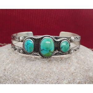 Vtg Navajo 3-Stone Turquoise Sterling Silver Cuff Bracelet Hand Stamped 25g